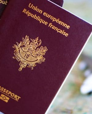 Passeport-Fotolia_90614530_M