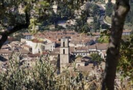 Balade littéraire JEP Manosque, poésie d'une ville au fil des pages de Giono_Manosque