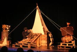 Histoire d'une mouette et du chat qui lui apprit à voler_Manosque