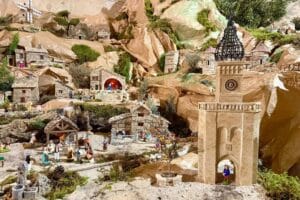 Exposition de crèches à Notre Dame de Romigier